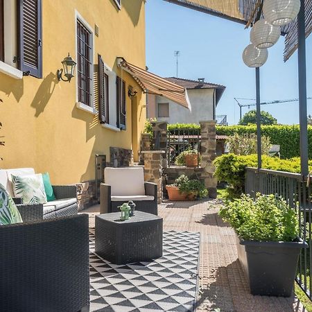 Tinas Yellow Home Leggiuno Exteriér fotografie